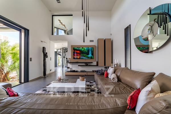 Villa contemporaine en bord de mer