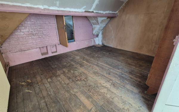 Maison à vendre    8 pièces • 150 m2 Oissel