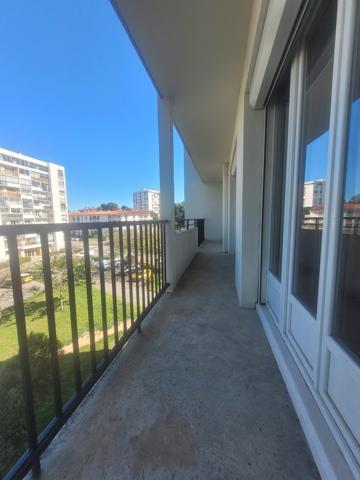 À vendre - T5 et plus, 5 pièces situé à Perpignan (66100)