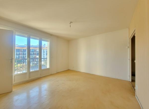 À vendre - T5 et plus, 5 pièces situé à Perpignan (66100)