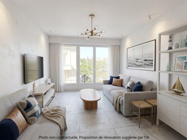 ROYAN - QUARTIER DU PARC - APPARTEMENT T1 AU PIED DE LA PLAGE - AVEC GARAGE
