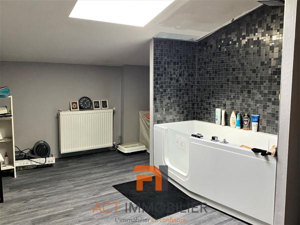 Maison 3 pièce(s) 2 chambre(s) 100 m²