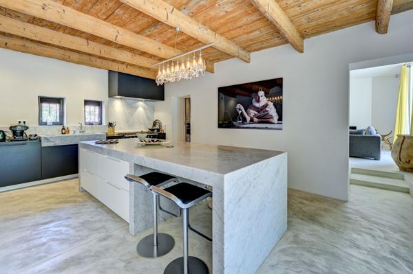 Vente Maison de luxe Saint-Rémy-de-Provence 7 Pièces 235 m²