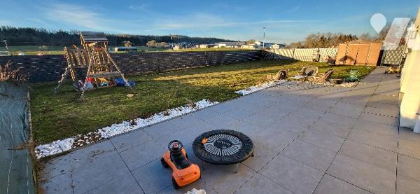 Maison Mitoyenne à Houtaud