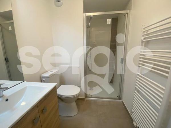 Location 4 Pieces 83 59350 Saint Andre Lez Lille 07 1365 04 2208