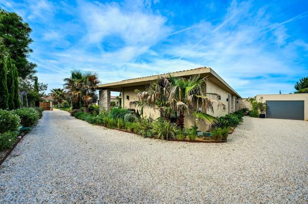 Vente Maison de luxe Aix-en-Provence 6 Pièces 225 m²