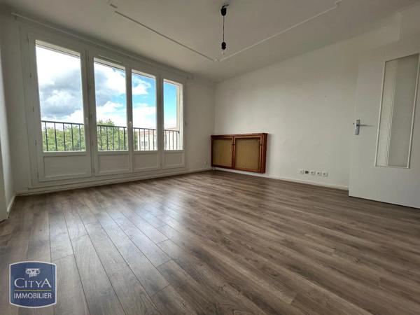 Appartement à louer 3 pièces 59.25m² Rambouillet (78120)