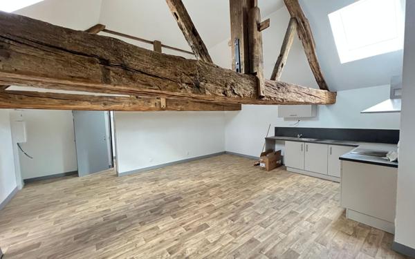 Appartement à louer    4 pièces • 103,91 m2 Laon