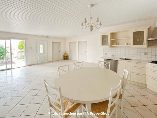 Maison de plain-pied aux normes PMR proche commerces à Challans