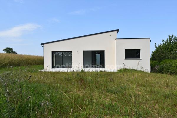 Maison neuve : plain-pied de 5 pièces sur SAINT MARCEL (56)