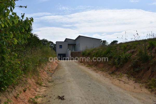 Maison neuve : plain-pied de 5 pièces sur SAINT MARCEL (56)