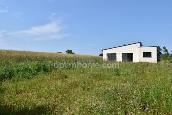 Maison neuve : plain-pied de 5 pièces sur SAINT MARCEL (56)