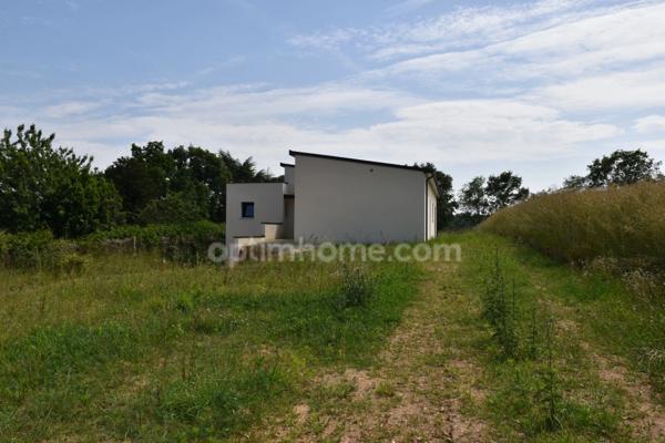 Maison neuve : plain-pied de 5 pièces sur SAINT MARCEL (56)