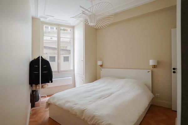 Appartement Paris 7e - DUPONT DES LOGES