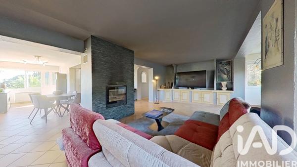 Maison à vendre 8 pièces 264 m² Roquebrune-sur-Argens