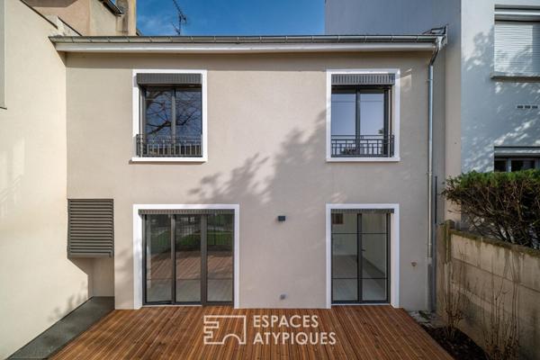 Maison élégante rénovée avec sa terrasse au calme