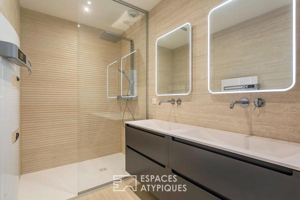 Maison élégante rénovée avec sa terrasse au calme