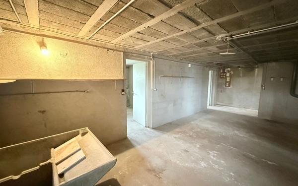 Maison à vendre    4 pièces •  Les Vans