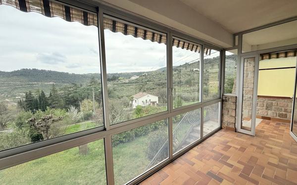 Maison à vendre    4 pièces •  Les Vans