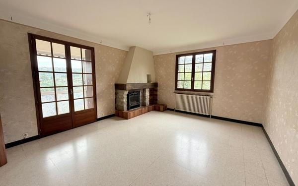 Maison à vendre    4 pièces •  Les Vans