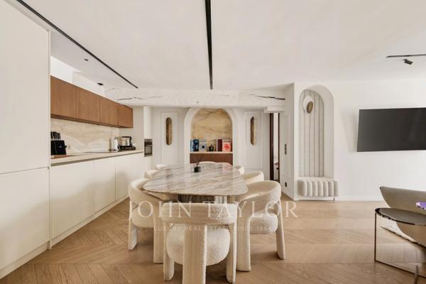 Charmant appartement 2 chambres en plein coeur de la Monnaie