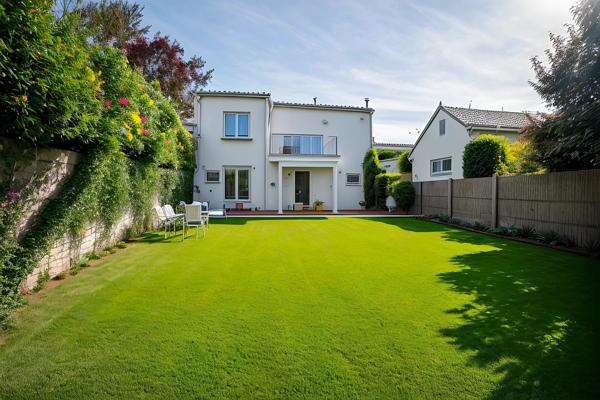 Maison rénovée de 7 pièces LE BOURGET (93) sur jardin