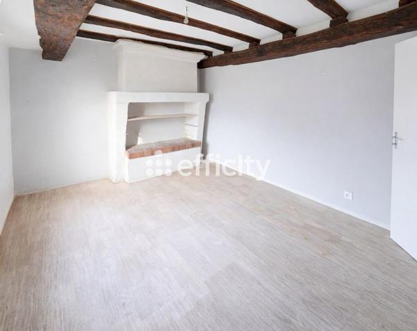 Maison
         7 pièces
        - 135 m² Exclusivité 169 500 € *