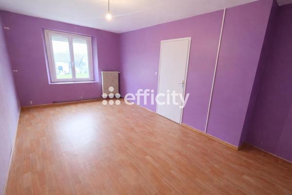 Maison
         7 pièces
        - 135 m² Exclusivité 169 500 € *