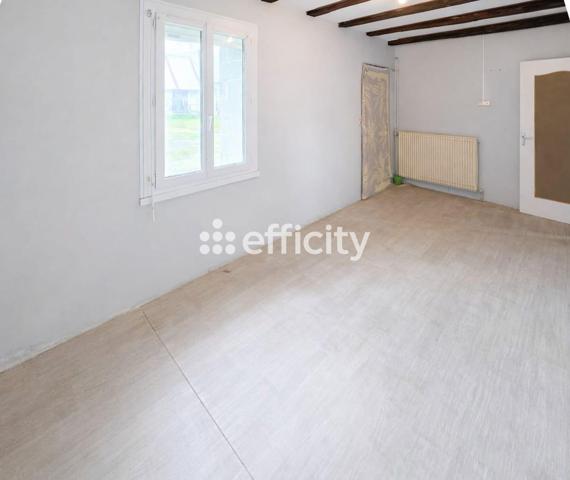 Maison
         7 pièces
        - 135 m² Exclusivité 169 500 € *