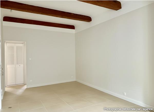 A louer un appartement de 3 pièces à à Marseille 13006 - Quartier LODI