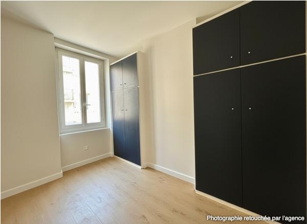 A louer un appartement de 3 pièces à à Marseille 13006 - Quartier LODI