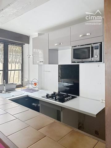 🏡 À vendre – Maison de ville à Montargis (à rafraîchir).