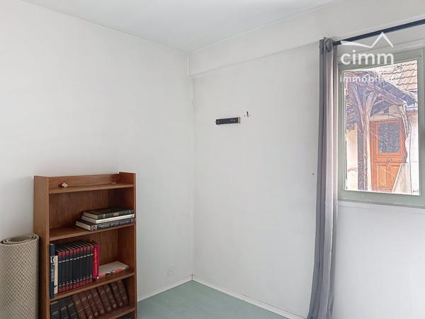 🏡 À vendre – Maison de ville à Montargis (à rafraîchir).