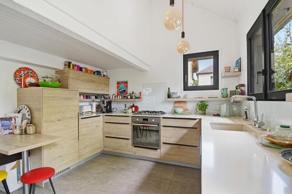 Maison Fourqueux 4 pièce(s) 81 m2 590 000 € **  - Référence  18516