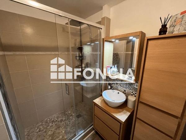 Location Appartement meublé 3 pièces 76.93 m² - 10 RUE GASTON MARCHOU Bordeaux 33300