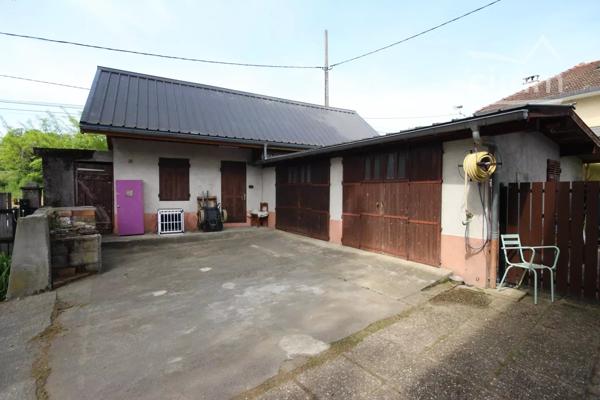 Grande maison familiale +200m² - Belle pièce de vie de 41m² - annexe aménageable - 7 chambres - grand jardin.