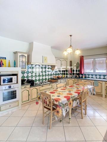 Belle et grande villa proche de la nature