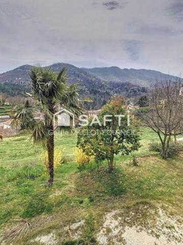 Belle et grande villa proche de la nature