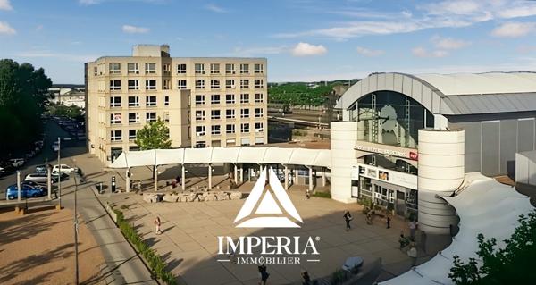 Saint-Pierre-des-Corps (37700) Bureaux à louer 95 m² – Saint-Pierre-des-Corps gare TGV – 5 bureaux – Parking