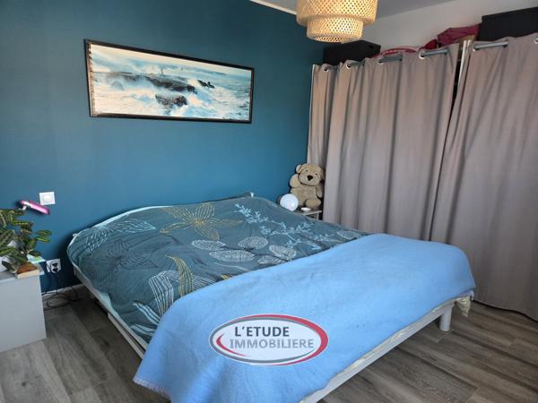 STE PAZANNE BOURG : Plain pied 134 m², 4 chambres, annexes sur 567 m² de terrain !
