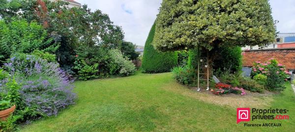 BELLE MAISON BOURGEOISE AVEC GRANDE DEPENDANCE