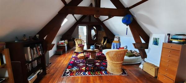 BELLE MAISON BOURGEOISE AVEC GRANDE DEPENDANCE