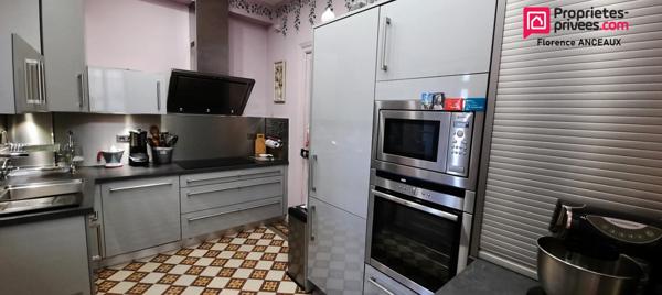 BELLE MAISON BOURGEOISE AVEC GRANDE DEPENDANCE