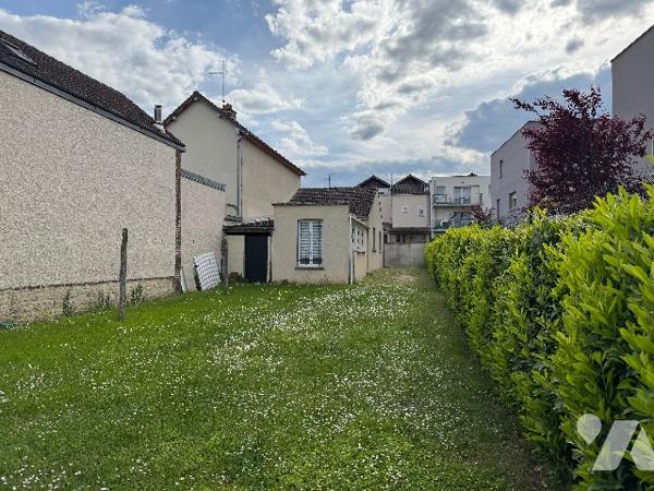 Maison d'habitation de type 7 à vendre