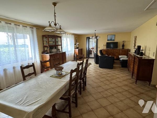 Maison d'habitation de type 7 à vendre