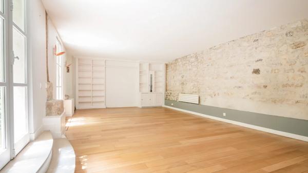 Appartement Paris 4 e - PLACE DES VOSGES
