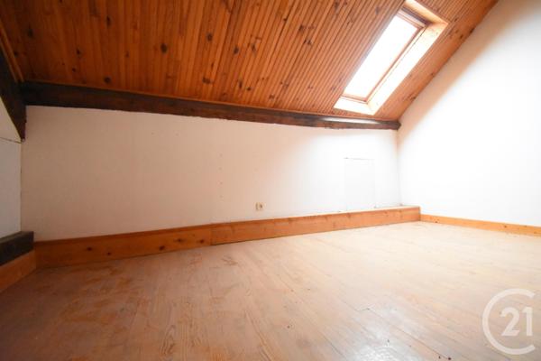 Immeuble à vendre  291,90 m2 CUSSET - 03
