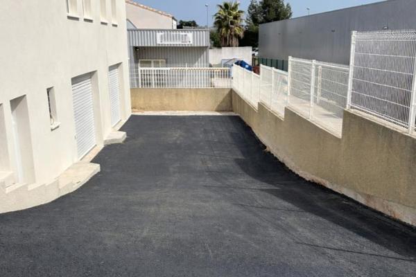 Location / Local Industriel / Bâtiment