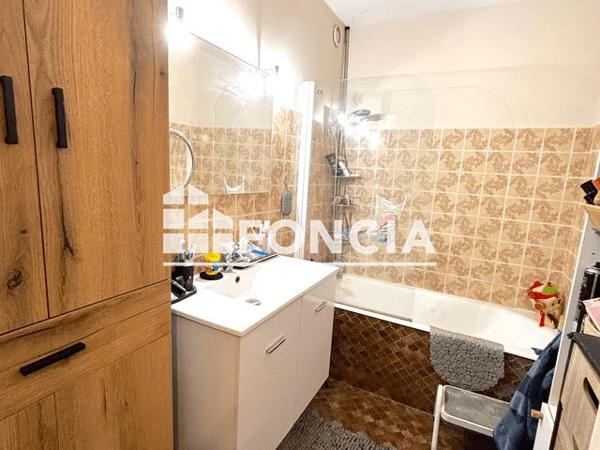 Location Appartement 3 pièces 71.5 m² - RESIDENCE LE BELVEDERE II Voiron 38500