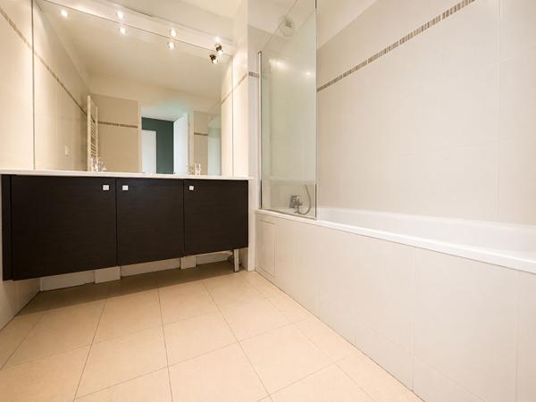 Appartement Suresnes 4 pièce(s) 83 m2